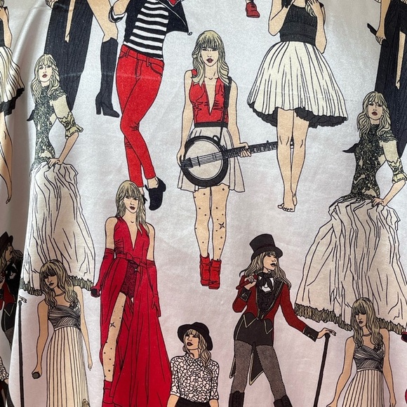 Taylor Swift Red Era's size small pajama top in a size small concert fan swiftie - Picture 9 of 10